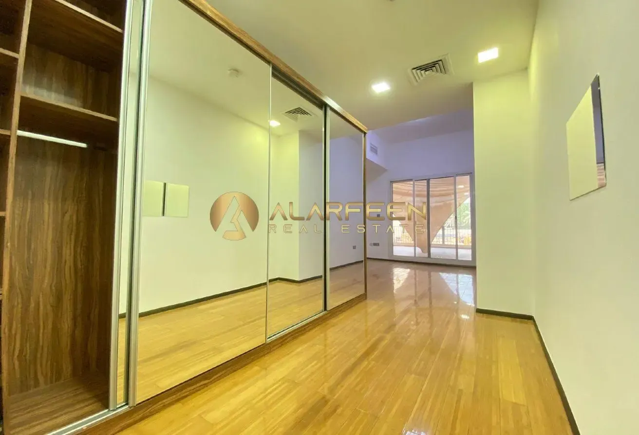 Elegant 4BED+Maid |Spacious Layout |Prime Location