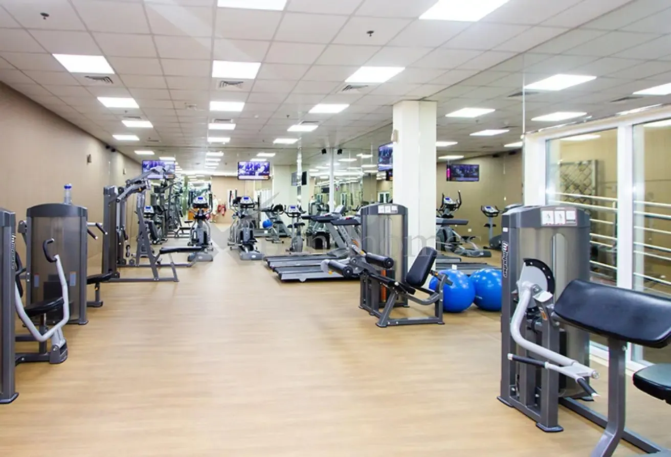 Large 3BHK+maid | 12 Chqs | Garden | Appliances