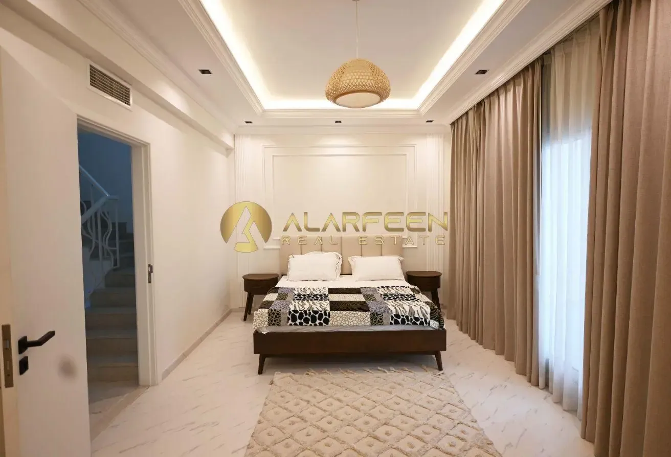 Spacious 4BHK | Maid's Room | Private Garden