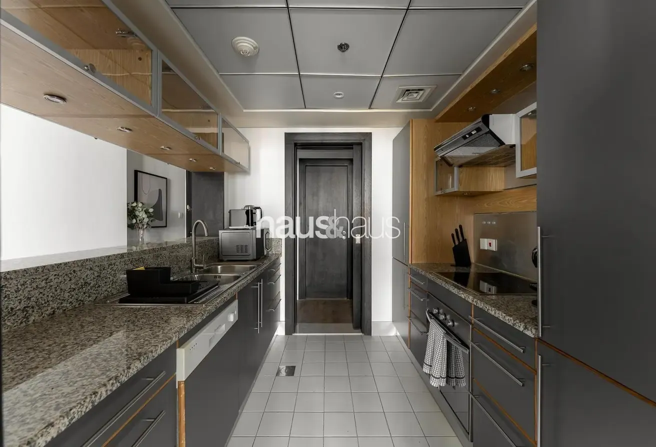 Stunning Marina View | Near Metro | Fully Equipped