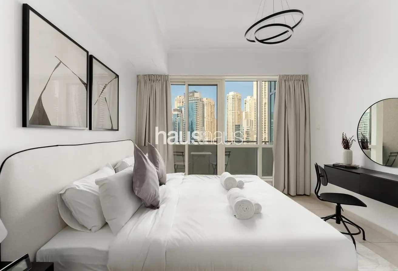 Stunning Marina View | Near Metro | Fully Equipped