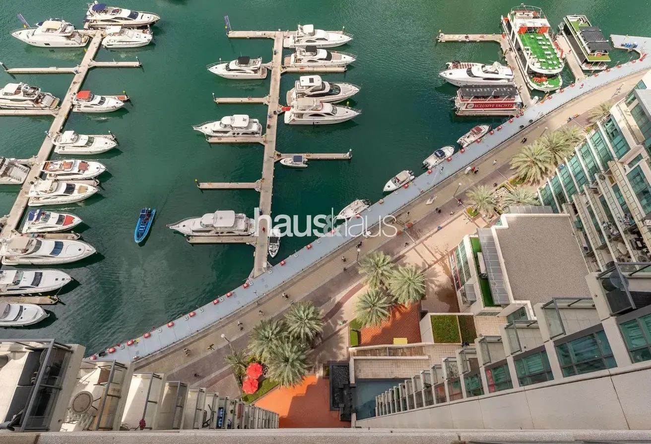 Stunning Marina View | Near Metro | Fully Equipped