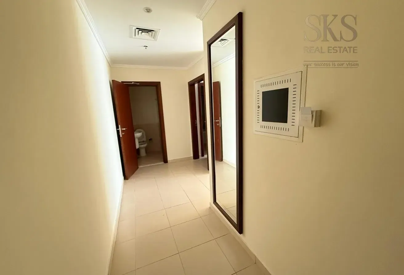 Luxury 1 BR APT | WHITE GOODS | NEAR METRO STATION