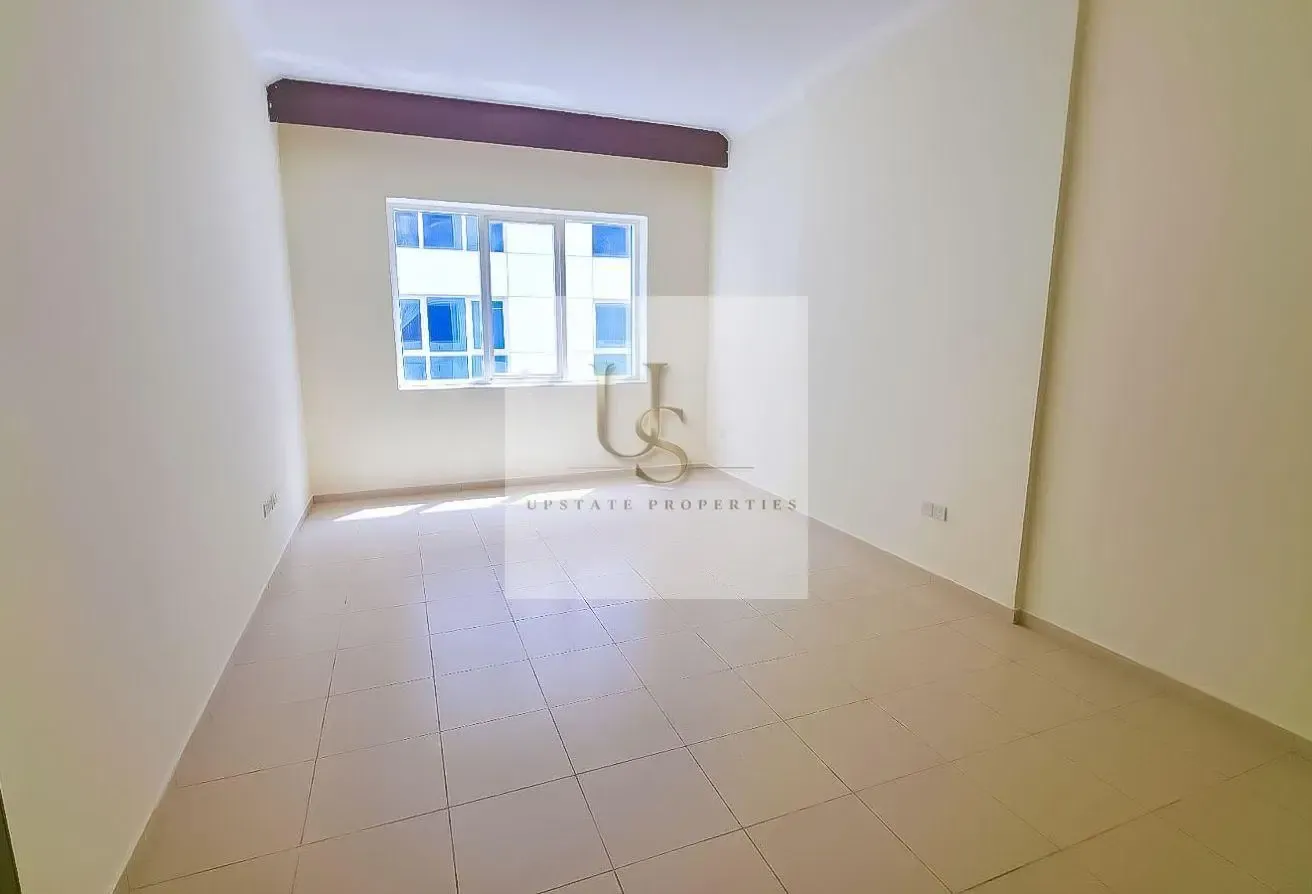 Spacious 1BHK | Sheikh Zayed | Unfurnished
