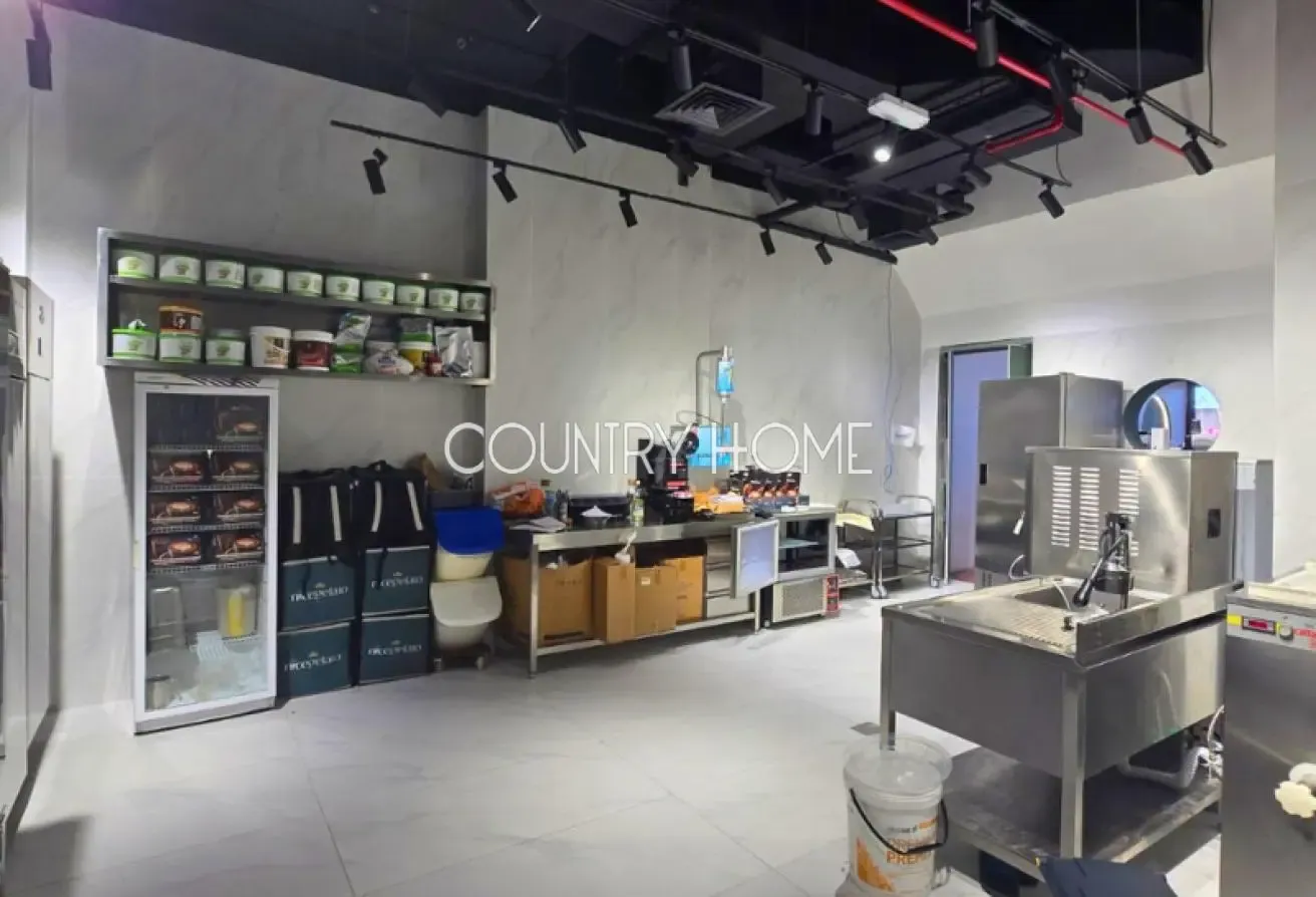 Investor Deal | Prime Shop | Below Market Price