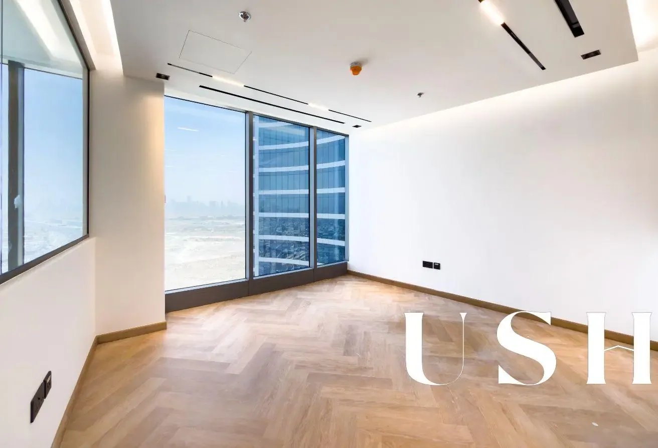 Beautifully Fitted/ Vastu/ Vacant