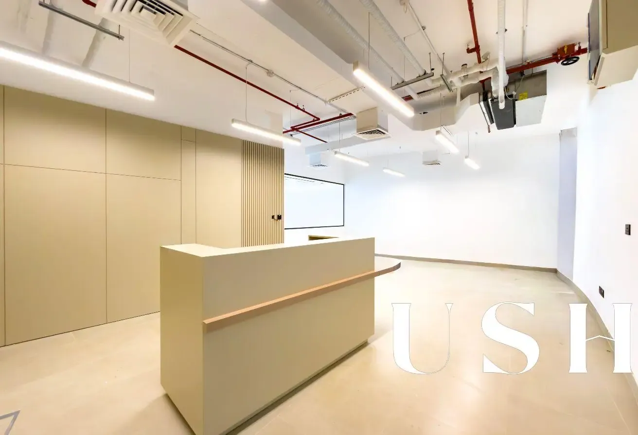 Beautifully Fitted/ Vastu/ Vacant