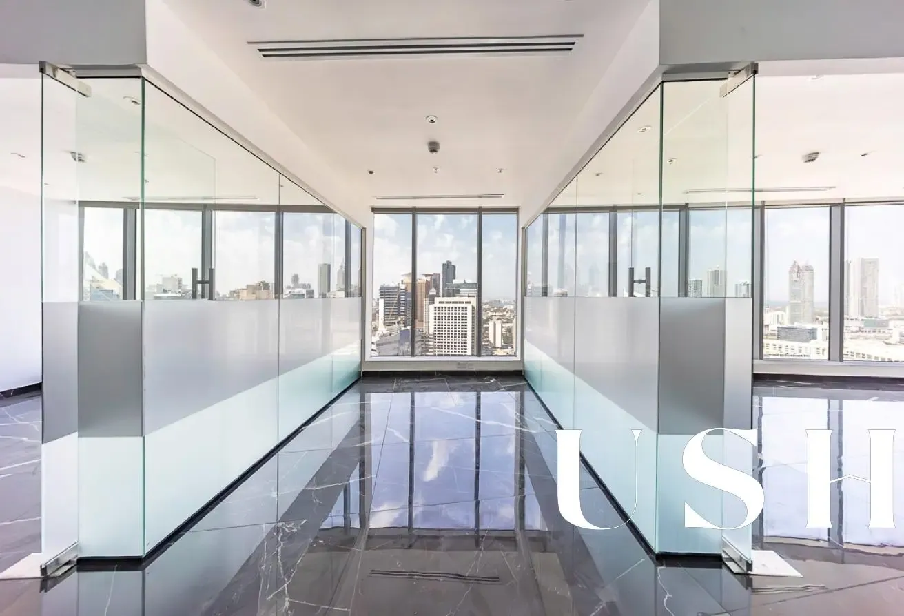 Fitted| Sea View| 2 Parking | High Grade Tower