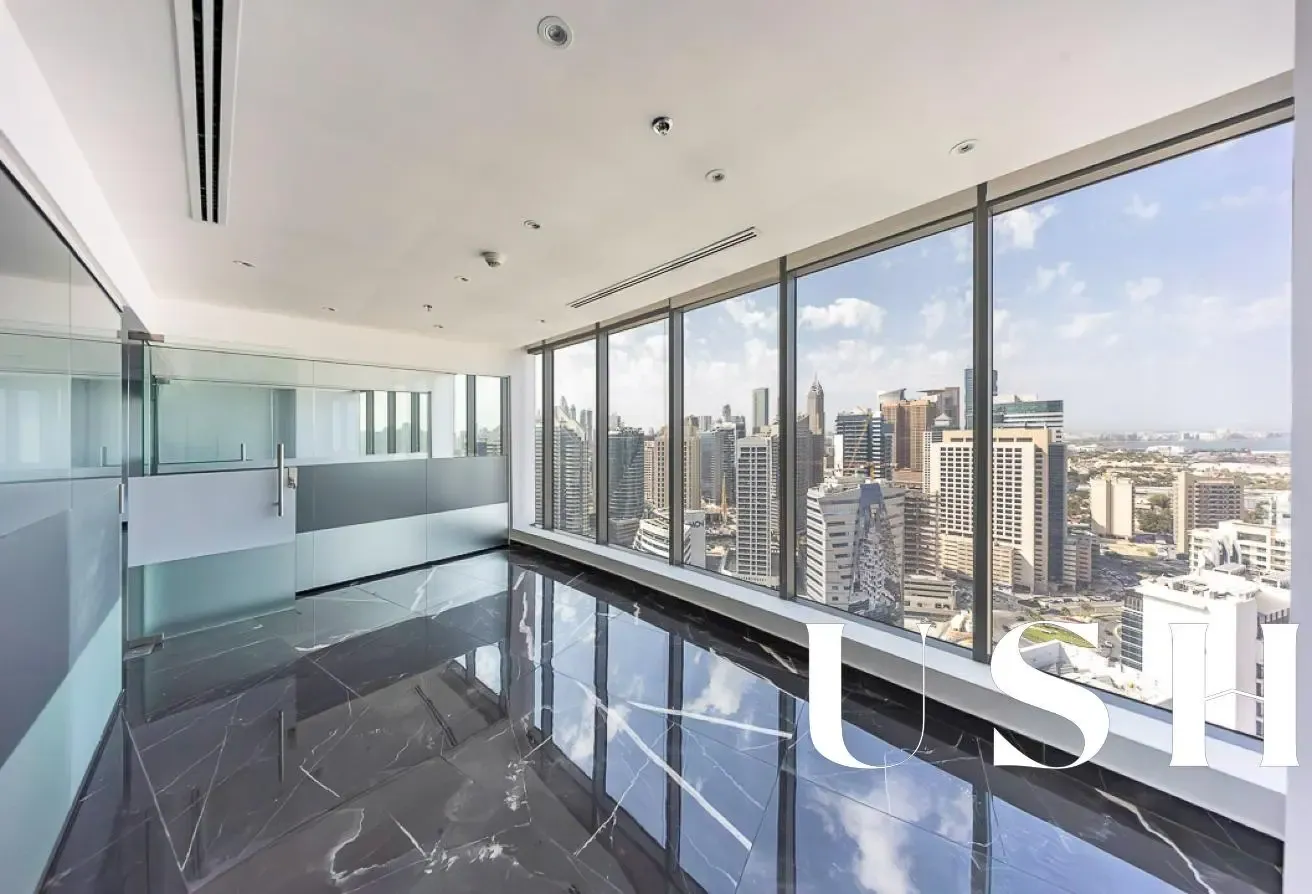 Fitted| Sea View| 2 Parking | High Grade Tower