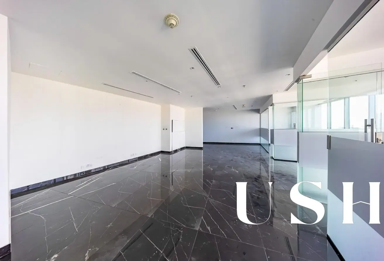 Fitted| Sea View| 2 Parking | High Grade Tower