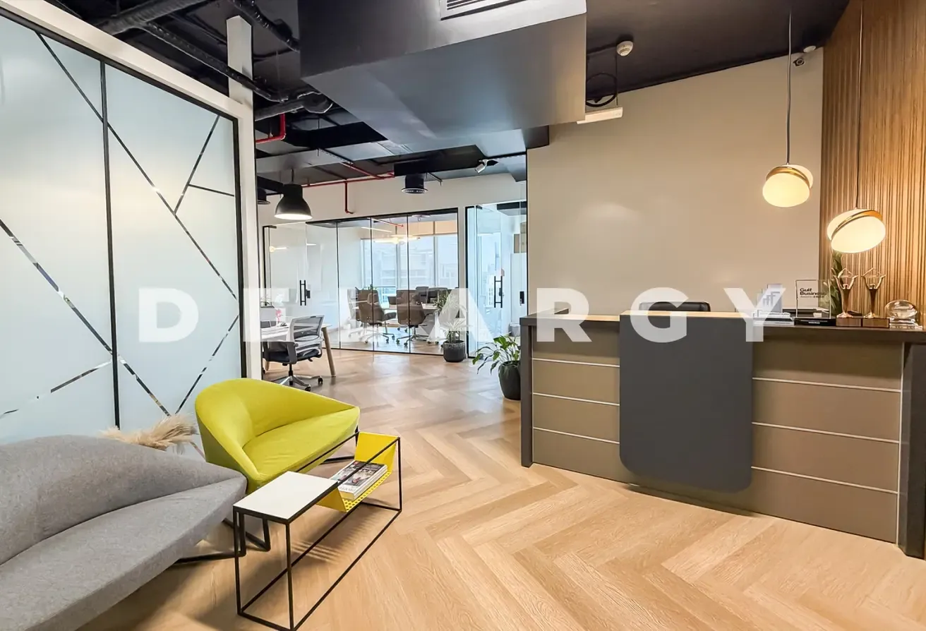 Executive Floor | Luxury | Grade A | 2 Parking