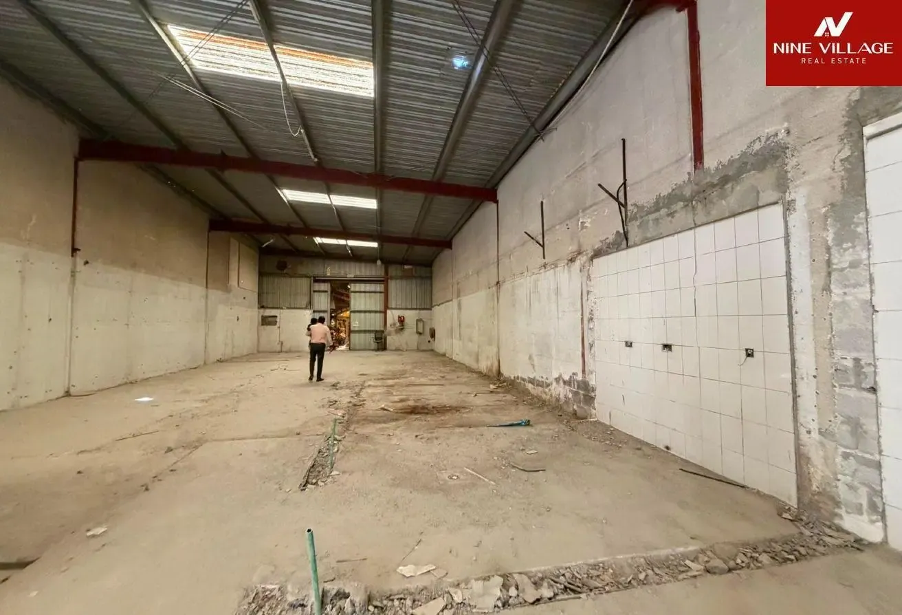WAREHOUSE FOR SALE | SINGLE UNIT | 11500 SQFT