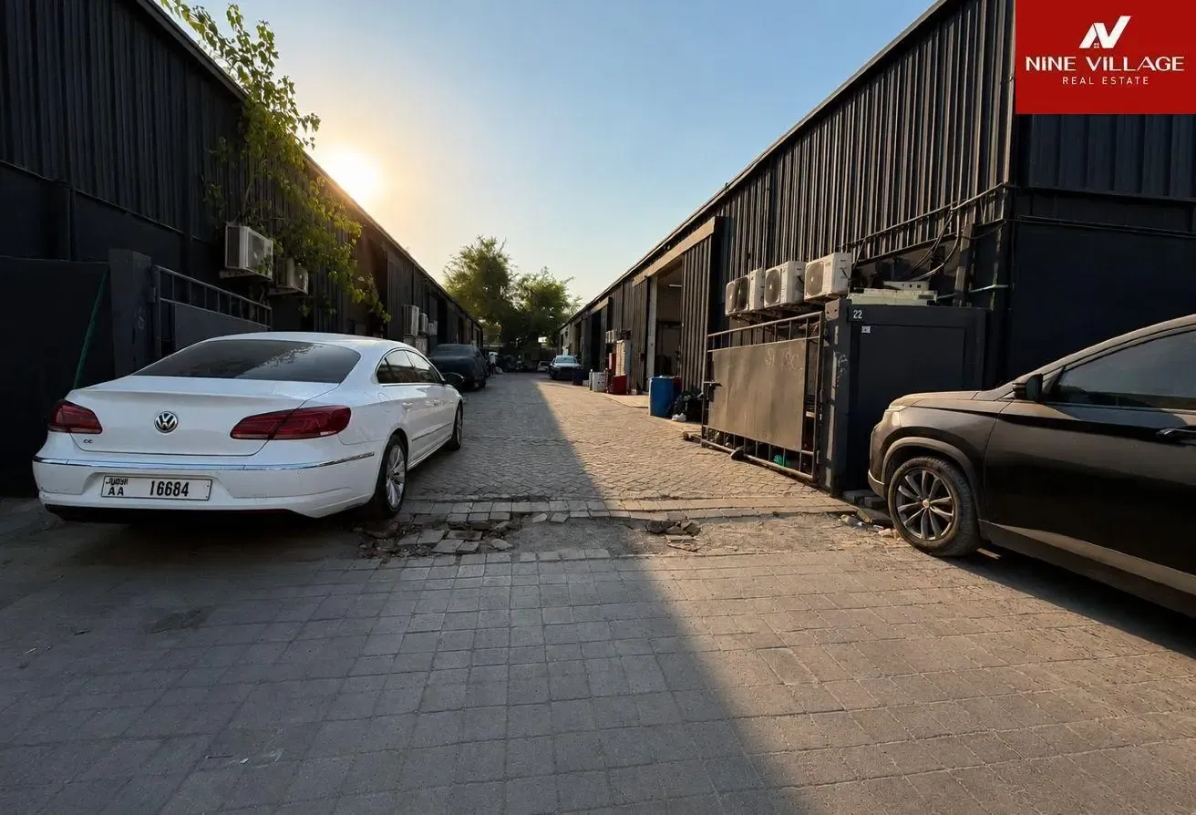 Investment Opportunity Warehouse for Sale Al Quoz