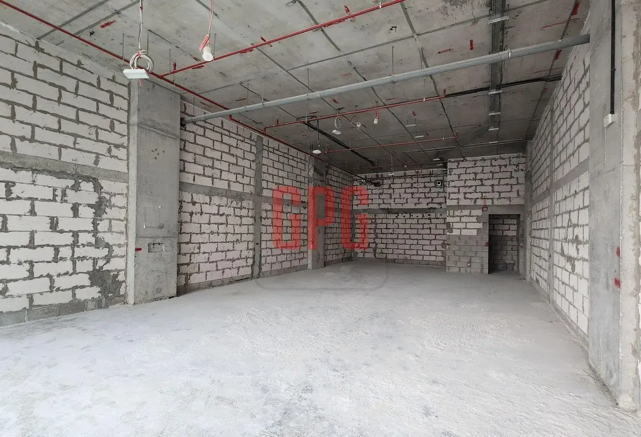 PRIME RETAIL UNIT | HIGH VISIBILITY