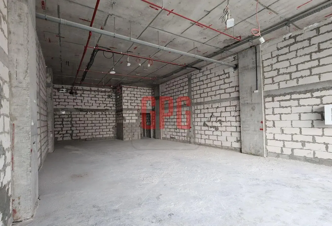 PRIME RETAIL UNIT | HIGH VISIBILITY