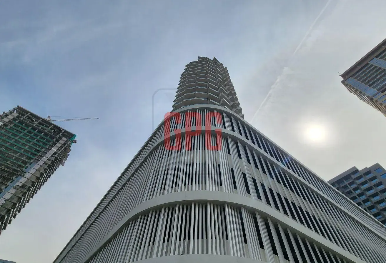 PRIME RETAIL UNIT | HIGH VISIBILITY