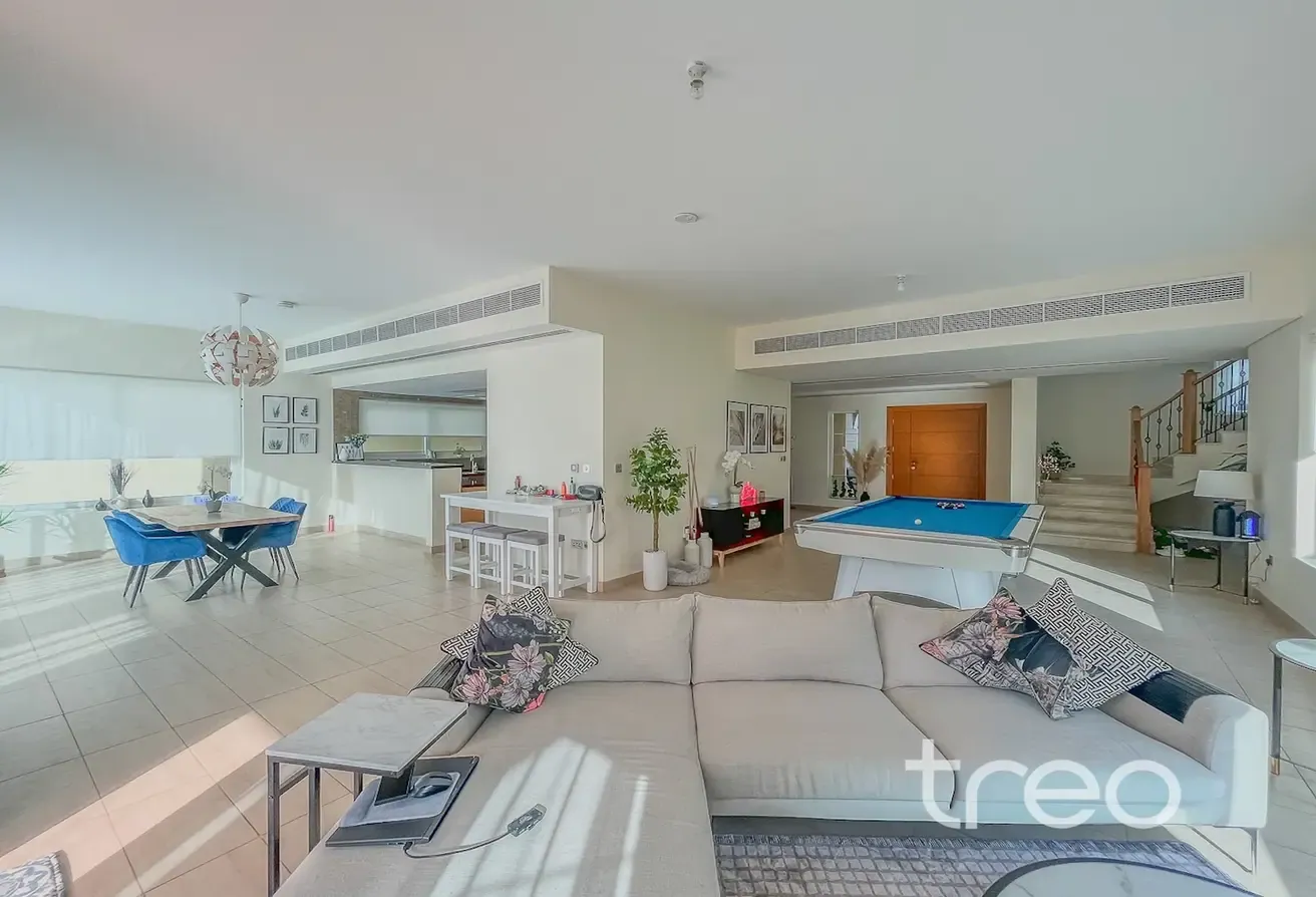 Private Corner Plot | Landscaped | Pool