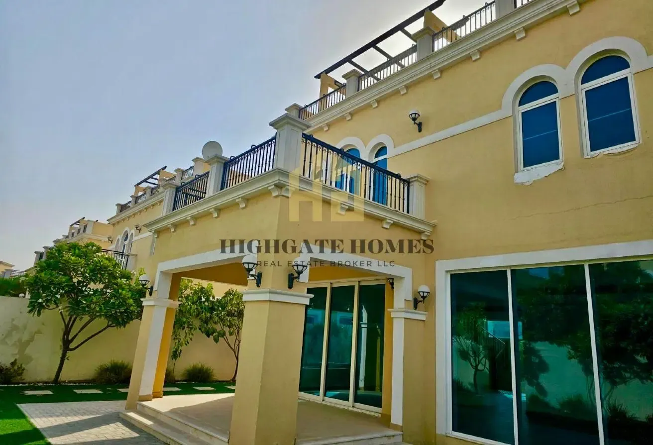 Vastu | Stunning | Vacant | Immaculate Condition