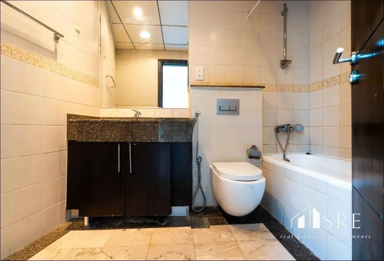 2BR Apartment | Prime Dubai Marina | Bay Central