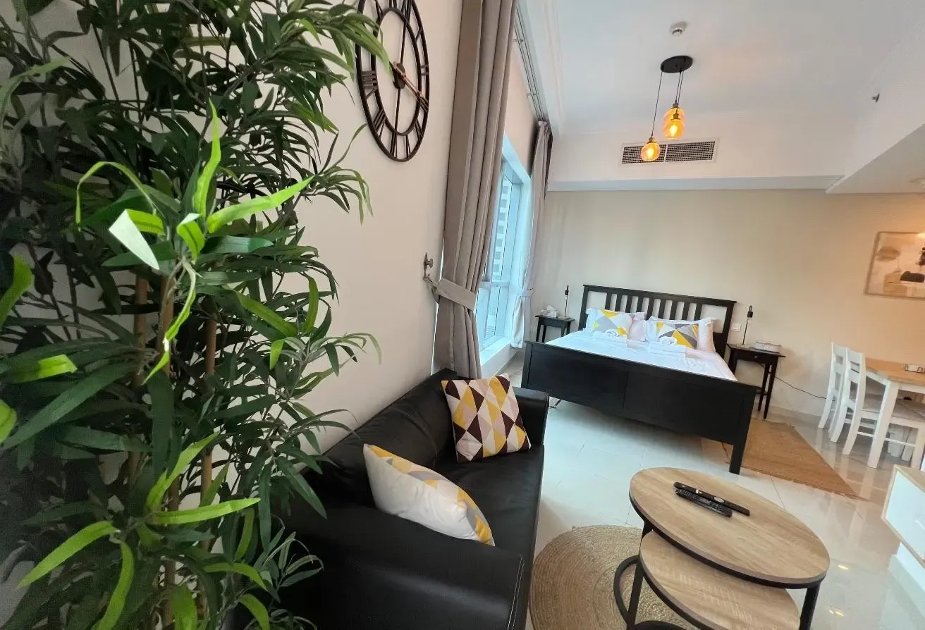 Luxury Fully Furnished Studio Amazing Waterfront