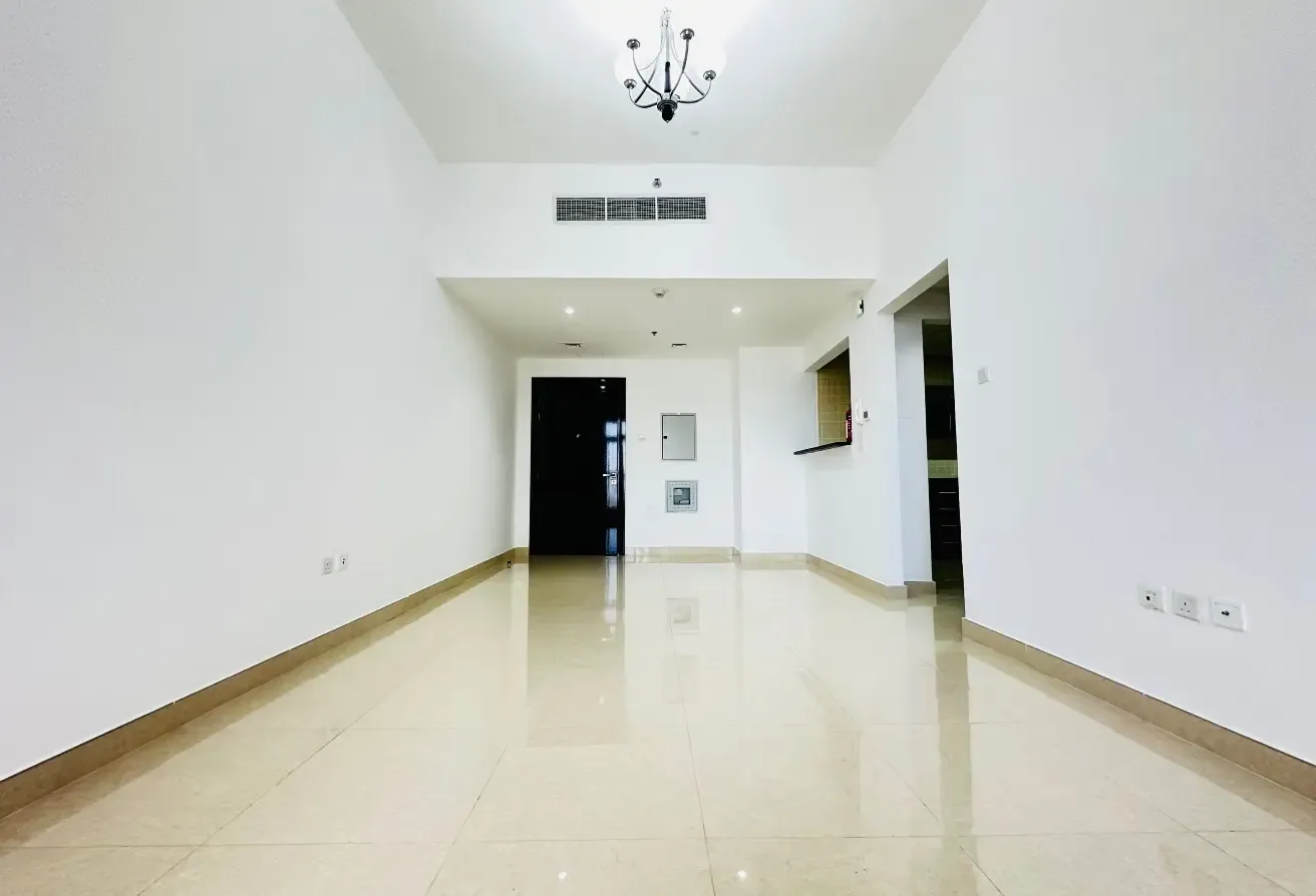 Massive size 1BHk |prime location| Well maintained