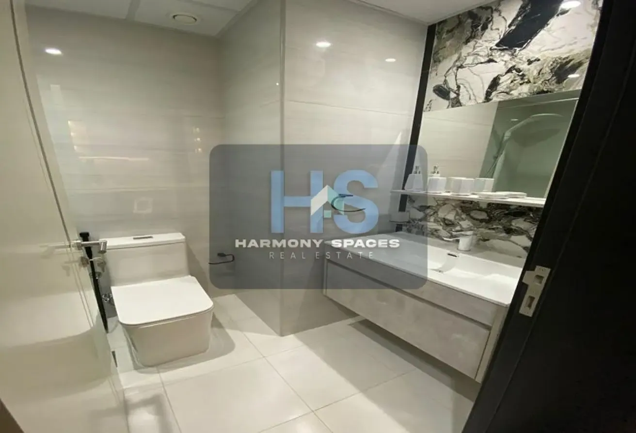 Furnished Studio | Large Layout | Near Metro