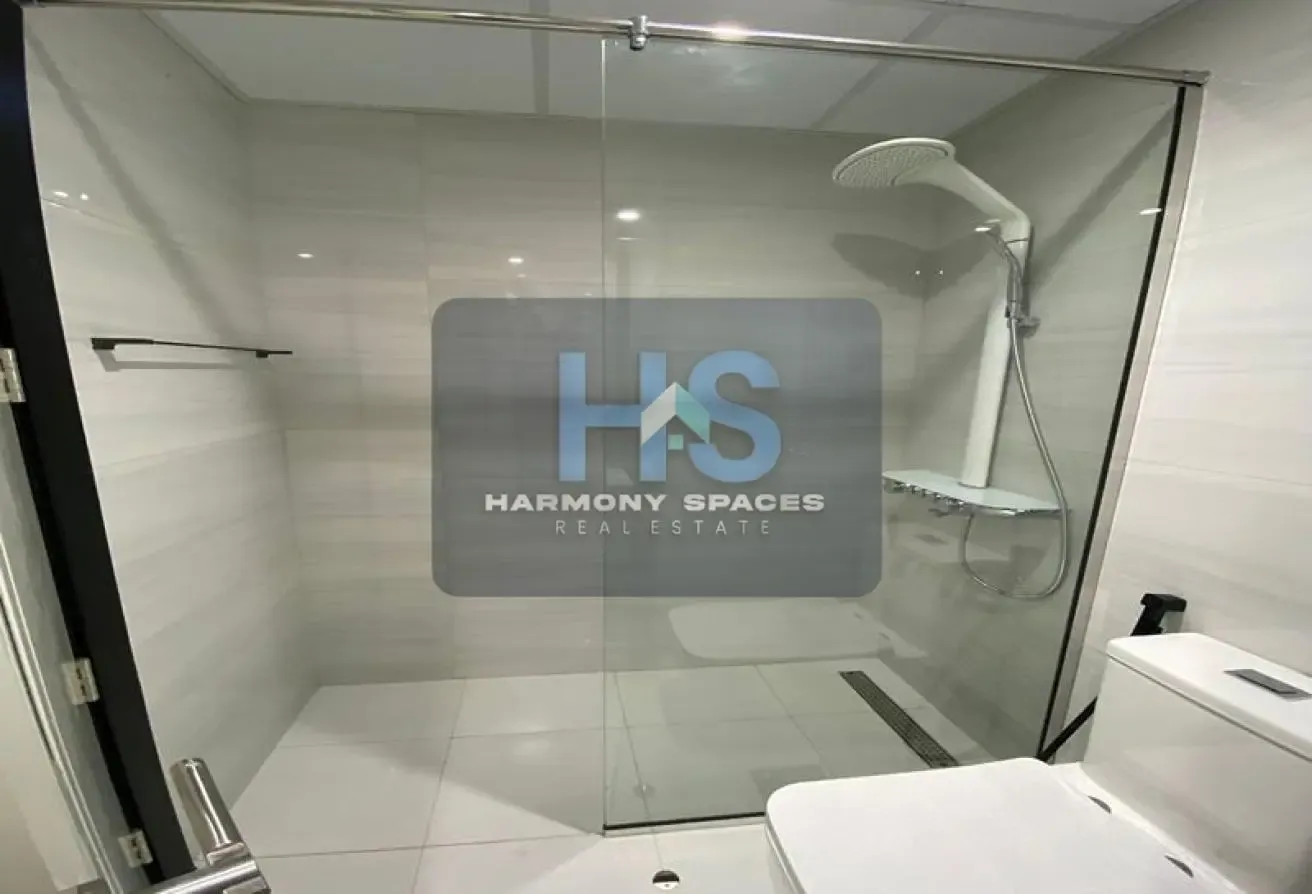 Furnished Studio | Large Layout | Near Metro