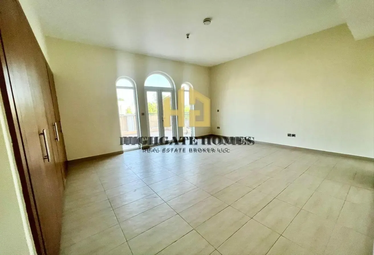4Br Legacy Nova | Vacant | Amazingly Landscaped