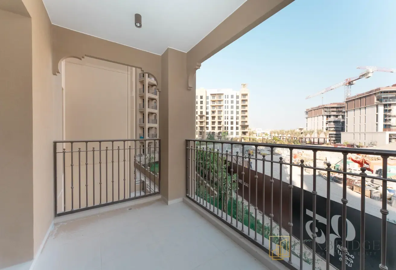 Brand New | Premium Location | Mid Floor