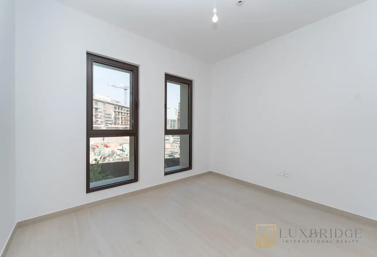 Brand New | Premium Location | Mid Floor