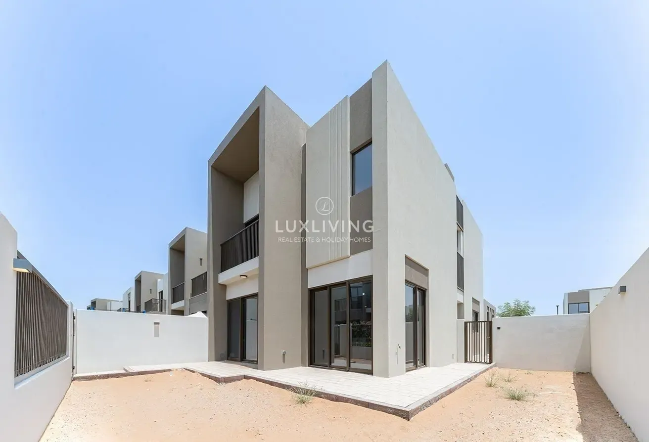 Modren Spacious | Brand new | Near to Amenities