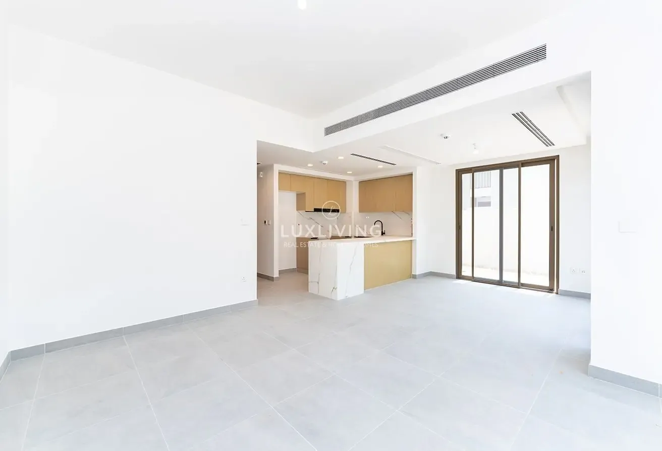 Modren Spacious | Brand new | Near to Amenities