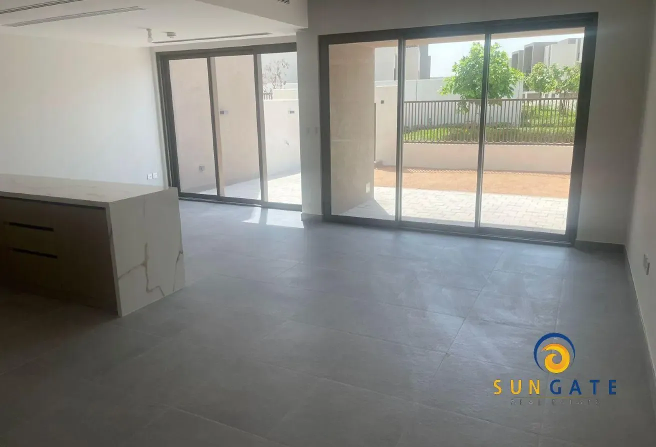 Genuine Deal , Townhouse with private garden