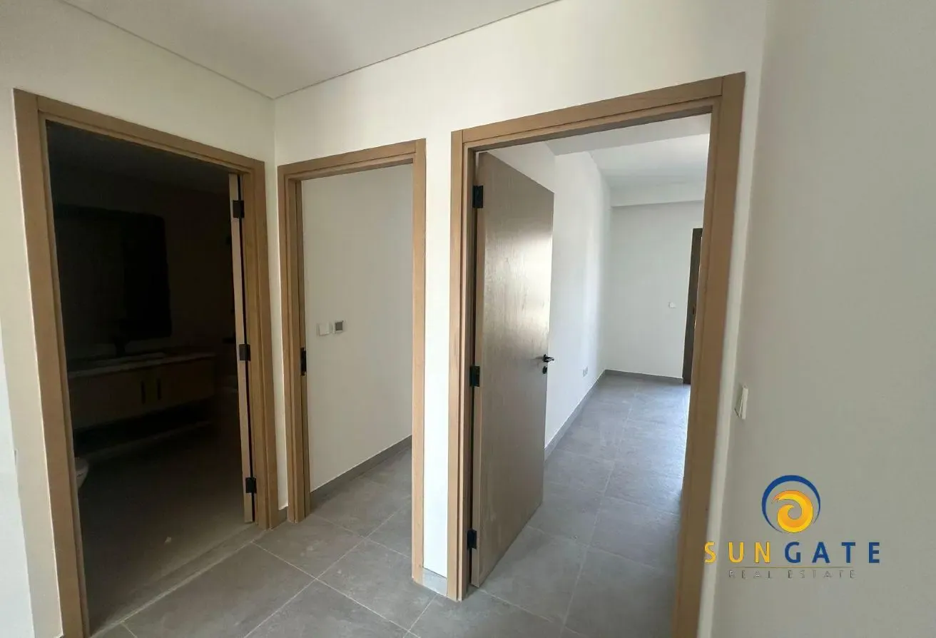 Genuine Deal , Townhouse with private garden