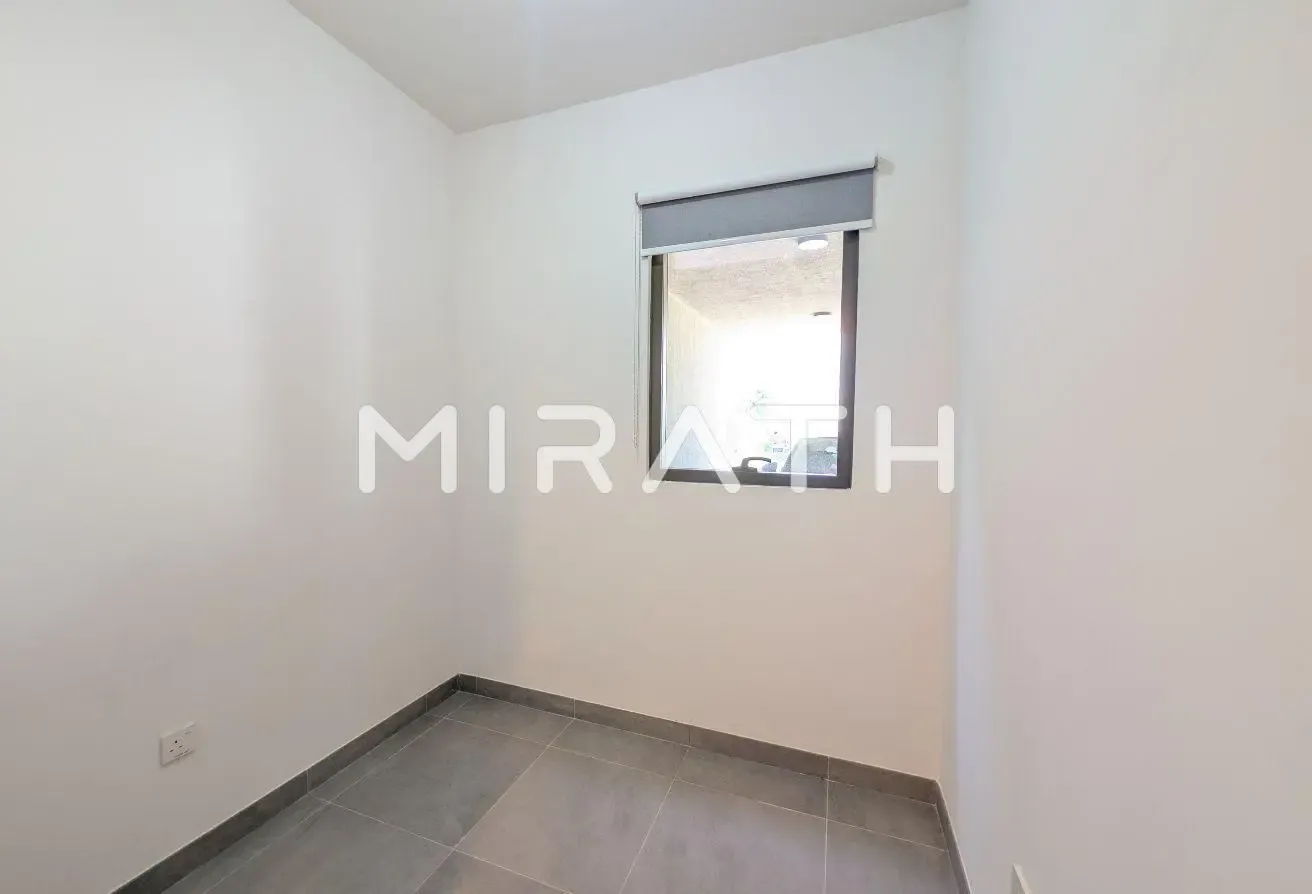 Single Row | Near Amenities | Family Location