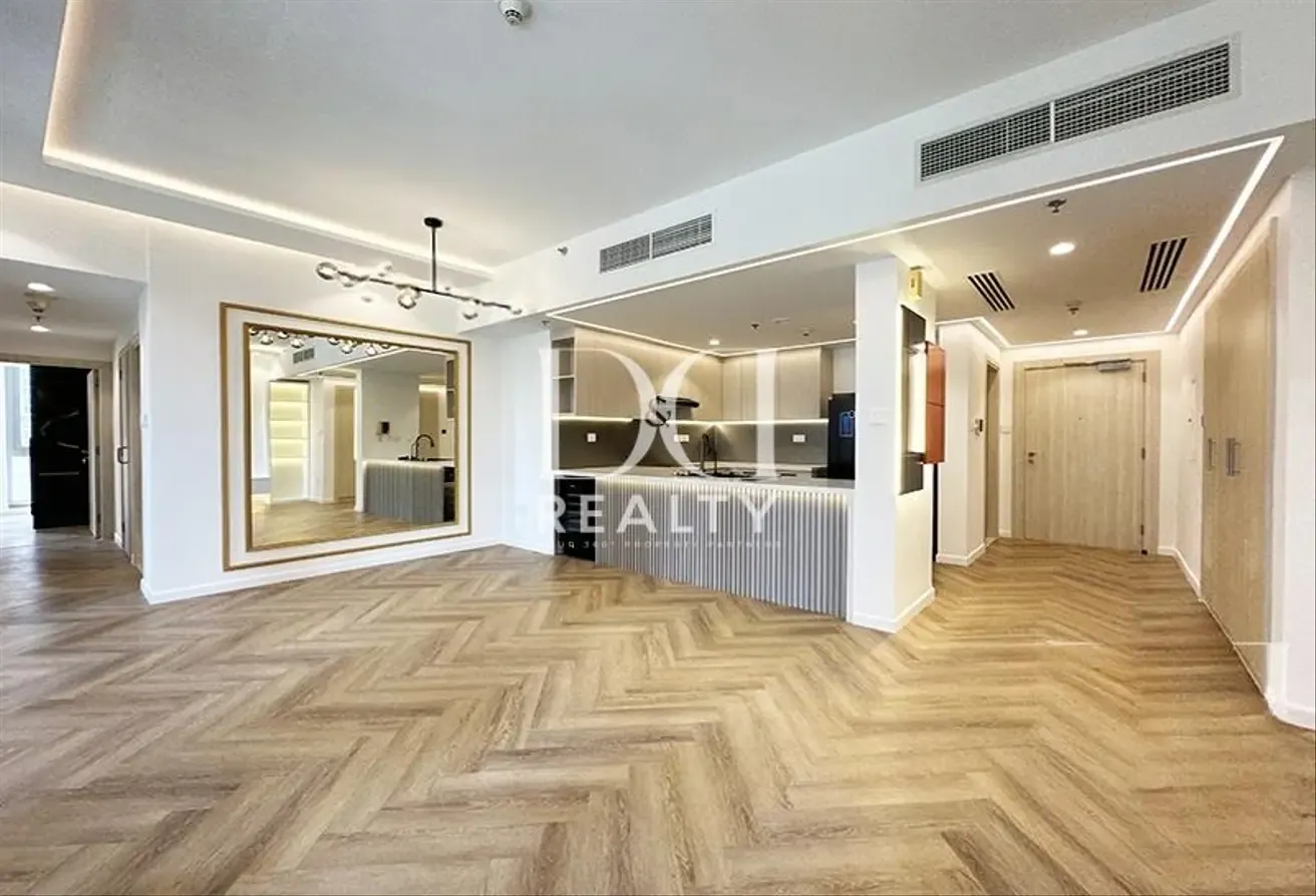 Skyline Living | Contemporary 2-BHK in Downtown