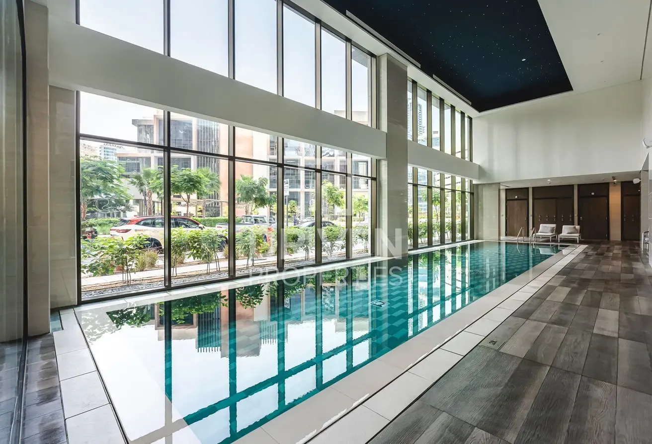 Burj Khalifa View | Spacious Layout | Mid Floor