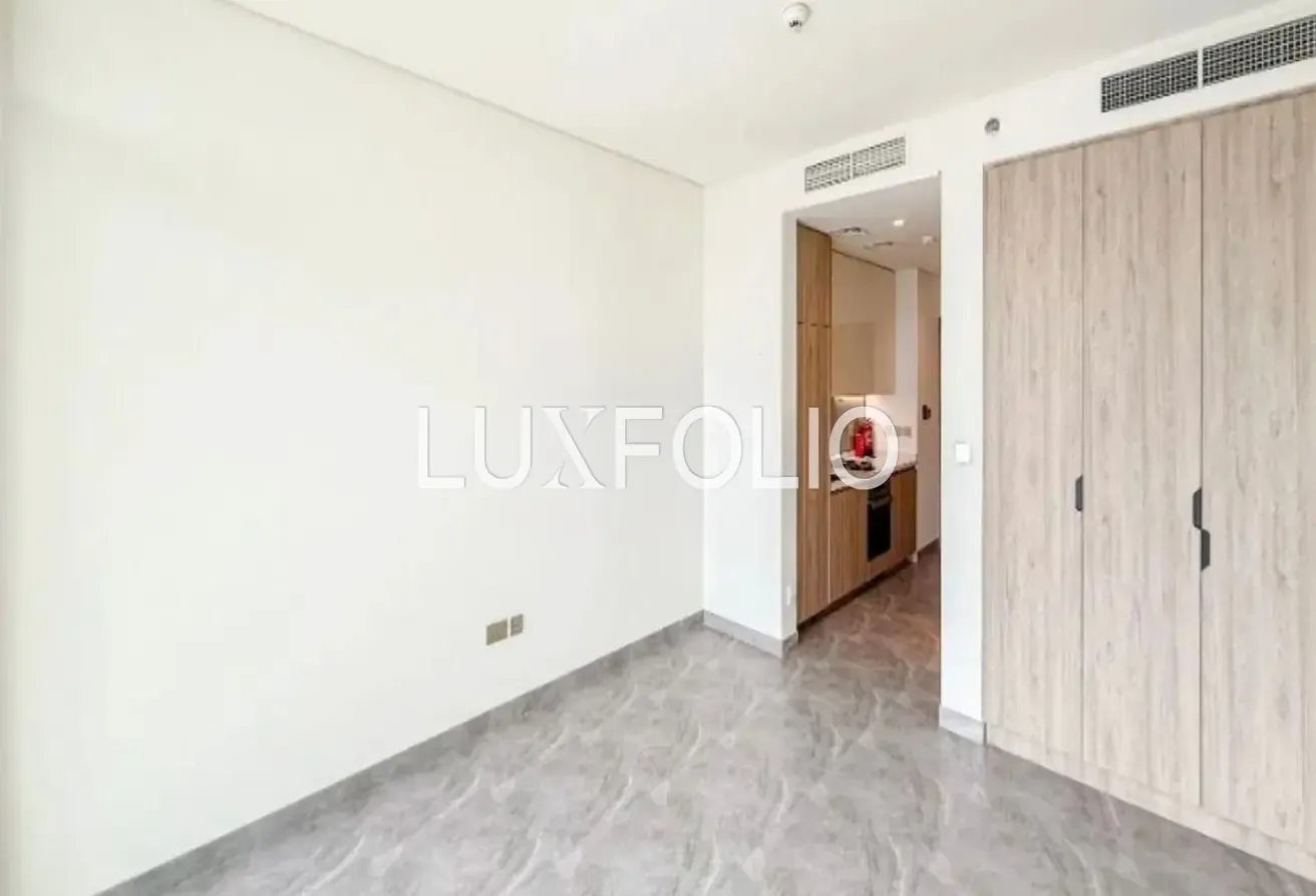 High Floor | Canal View | Exclusive
