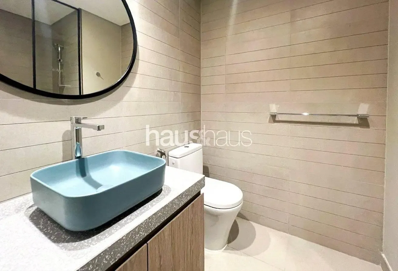 High Floor | Canal Facing | Modern