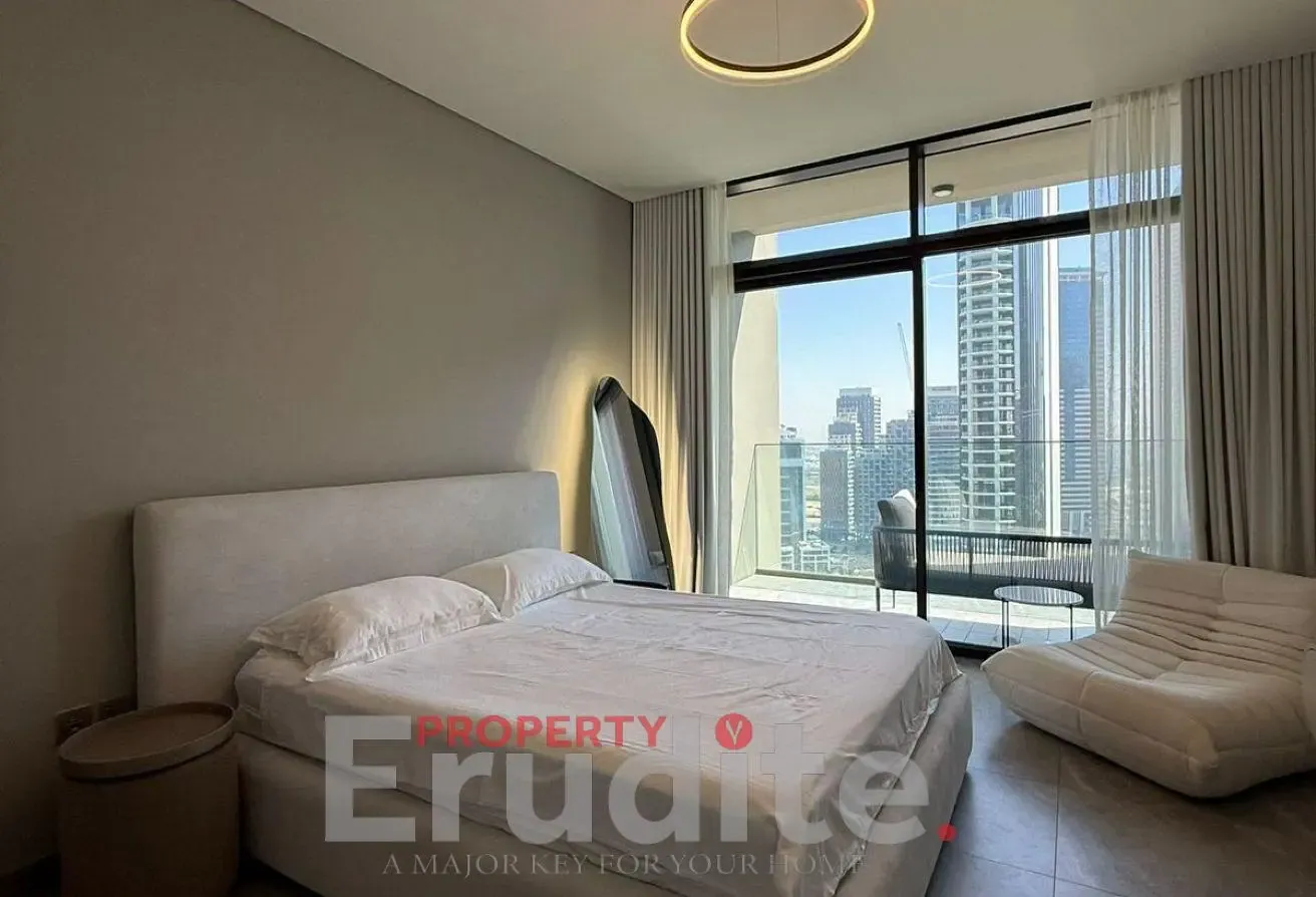 Canal View - Furnished - Prime Location