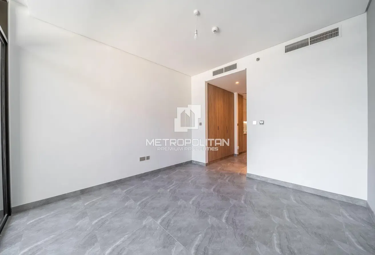 Modern Studio | Ideal Investment | Prime Location