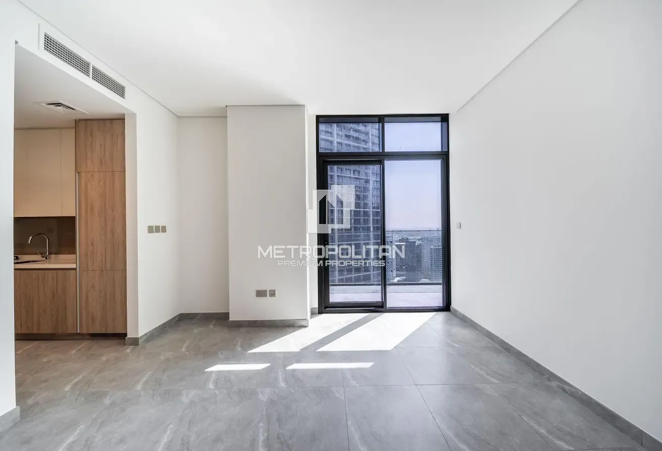 High-Floor |  Canal View | Prime Investment