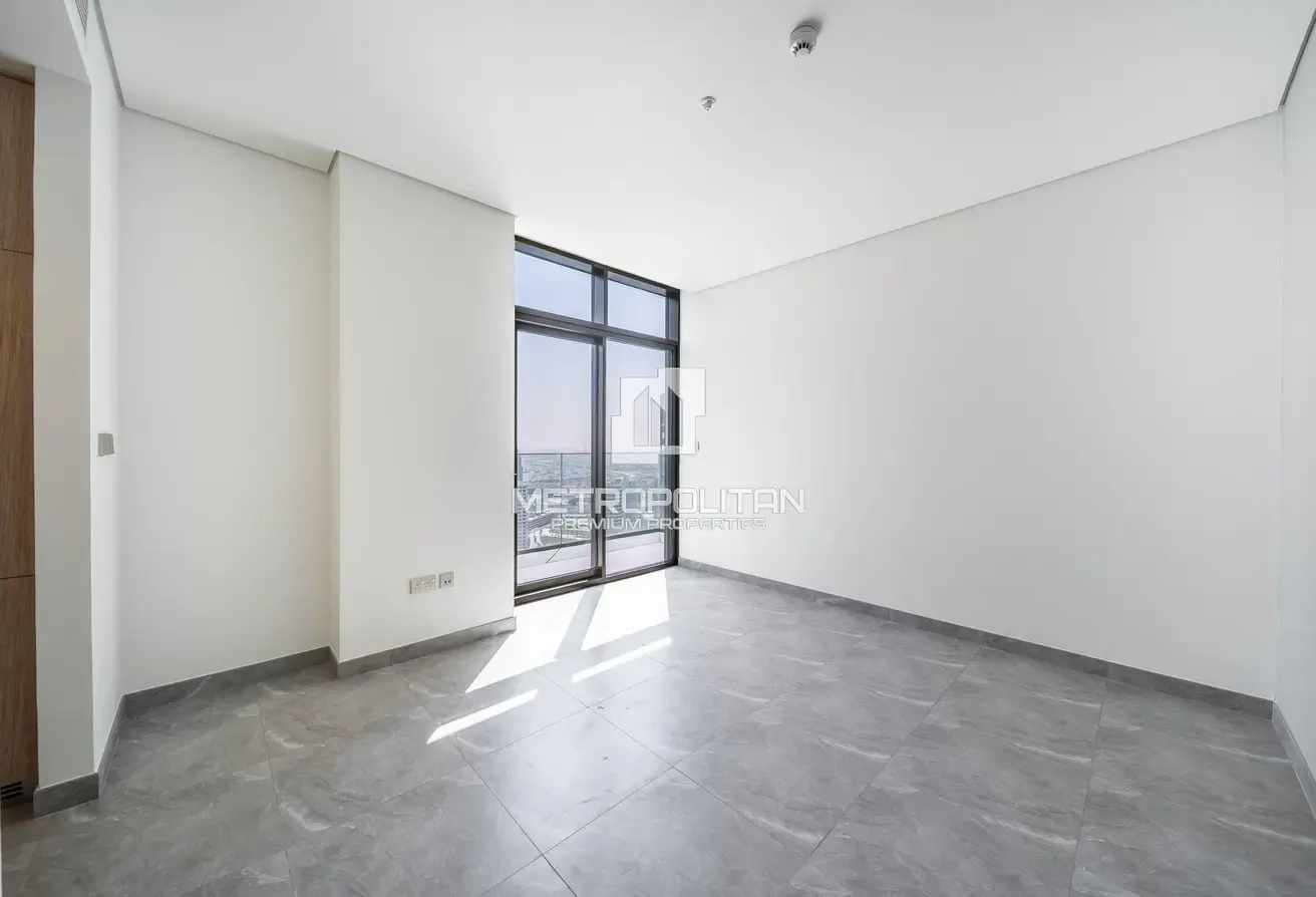 High-Floor |  Canal View | Prime Investment