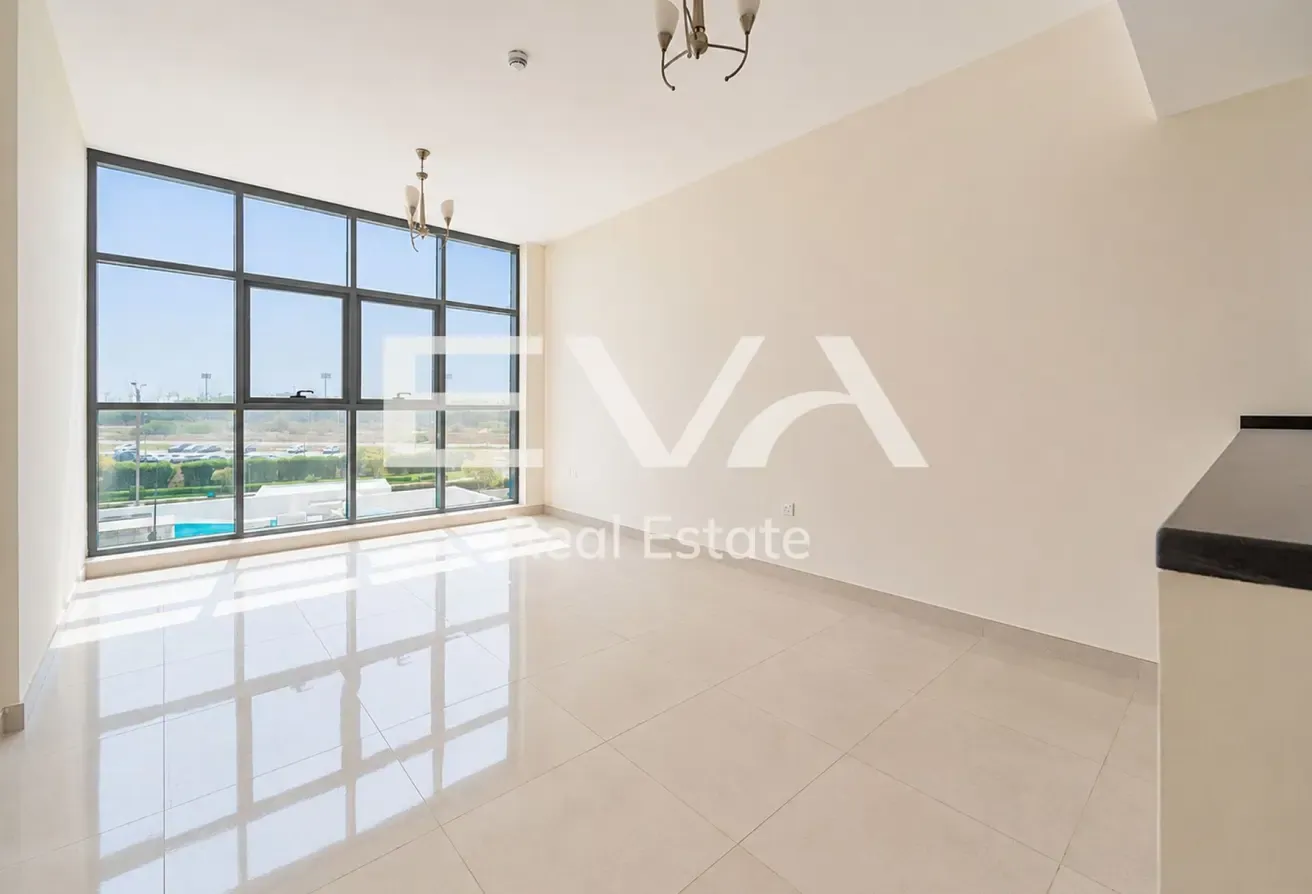 UNFURNISHED | BRAND NEW | VACANT