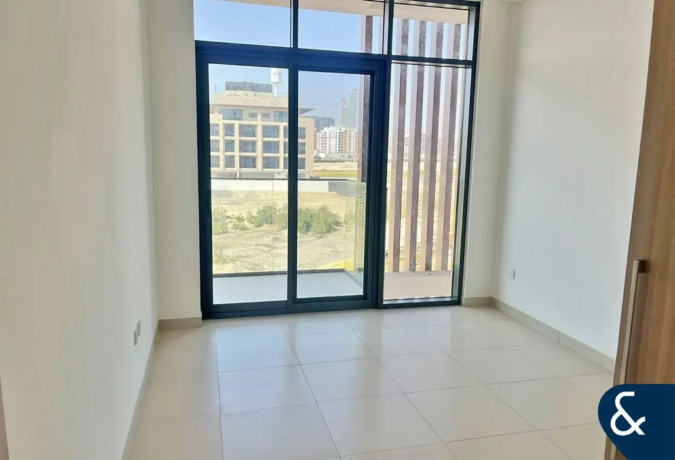 Vacant On Transfer | Burj Views | Available