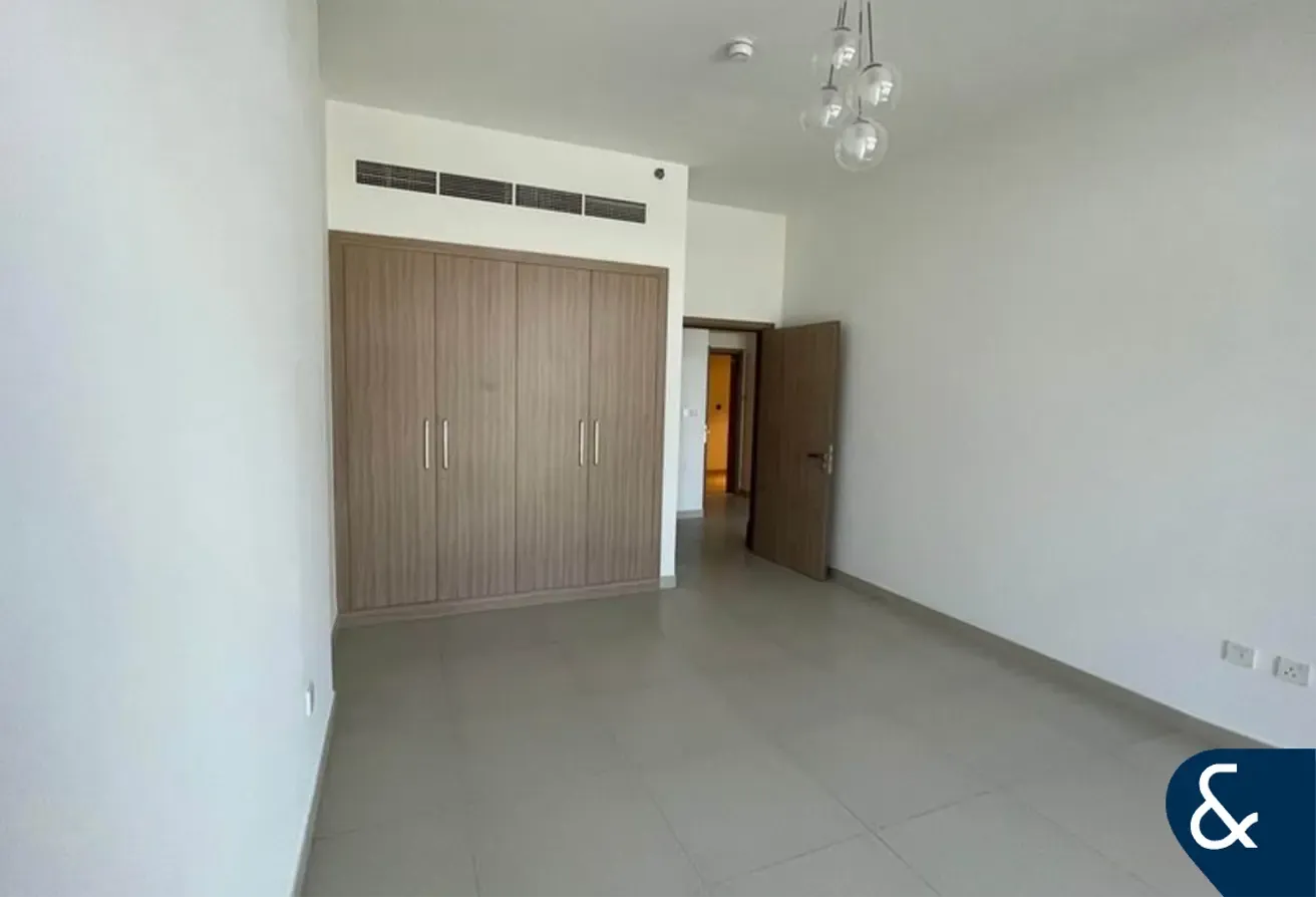 Vacant On Transfer | Burj Views | Available