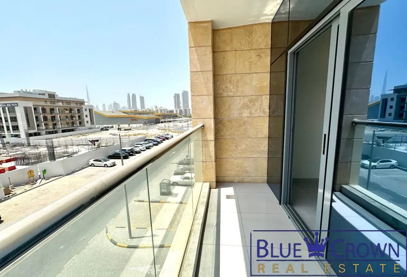 VACANT—OPEN VIEW — BRIGHT UNIT