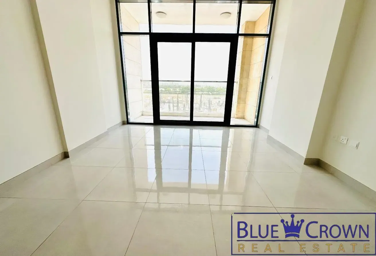 VACANT—OPEN VIEW — BRIGHT UNIT