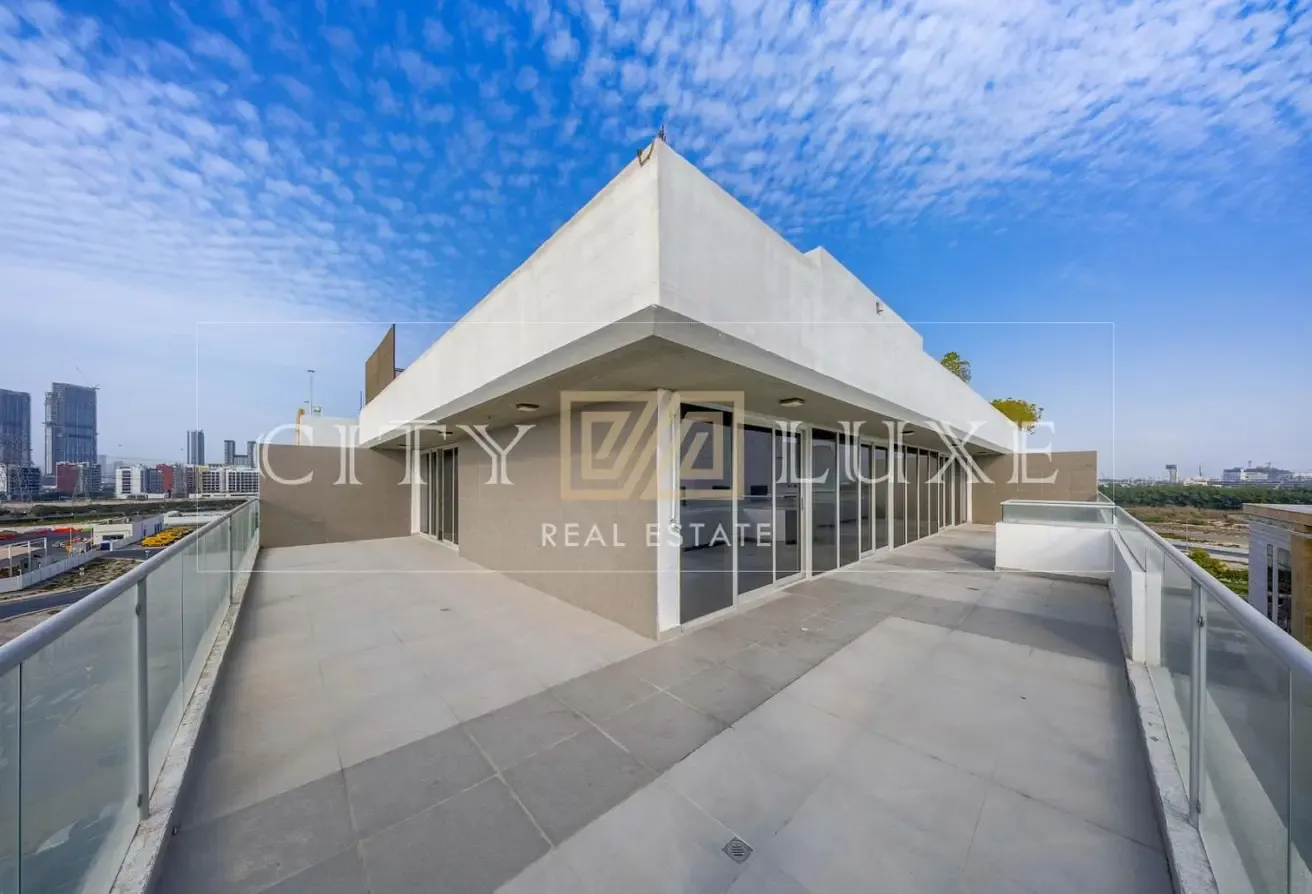 Spacious Layout | Burj Khalifa View | Huge Balcony