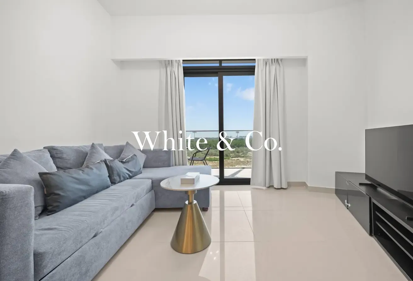 Vacant on transfer | Modern | Spacious.